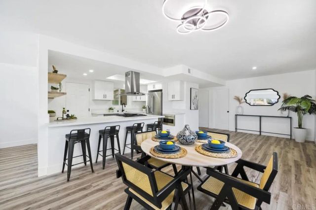 2537 Davis Avenue, Carlsbad, CA 92008