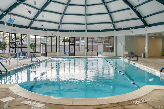 27110 Grand Central Parkway 14E, Floral Park, NY 11005