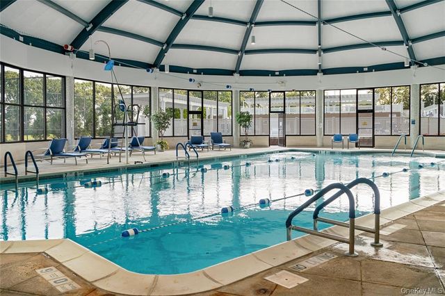27110 Grand Central Parkway 14E, Floral Park, NY 11005