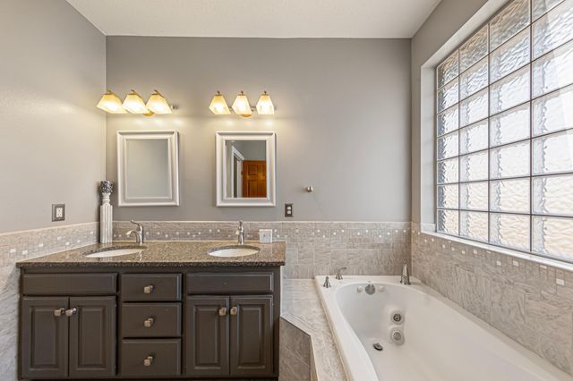 150 Joray Drive, Mankato, MN 56001