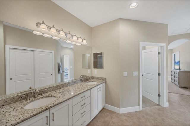 23572 AWABUKI DRIVE 202, Venice, FL 34293