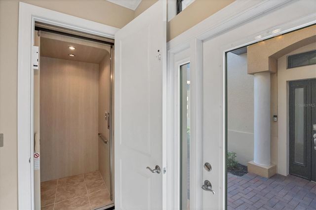 23572 AWABUKI DRIVE 202, Venice, FL 34293