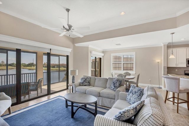 23572 AWABUKI DRIVE 202, Venice, FL 34293