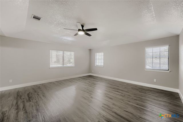 1612 Hermitage Drive, Round Rock, TX 78681