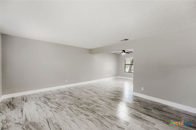 1612 Hermitage Drive, Round Rock, TX 78681