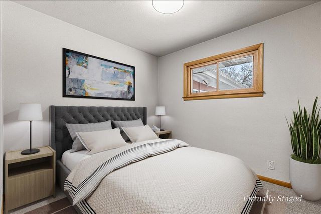 632 S 16th AVENUE, West Bend, WI 53095