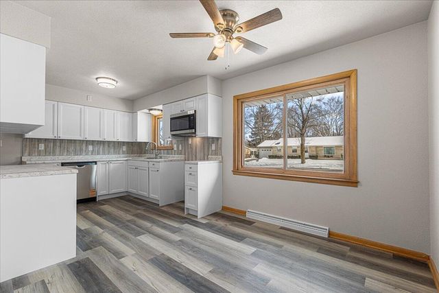 632 S 16th AVENUE, West Bend, WI 53095