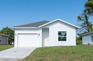 1125 11 Court SW, Vero Beach, FL 32962