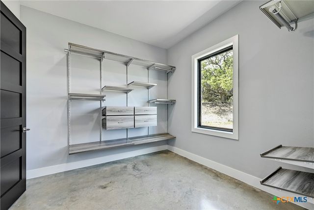 304 Spring Hollow Drive, Bertram, TX 78605