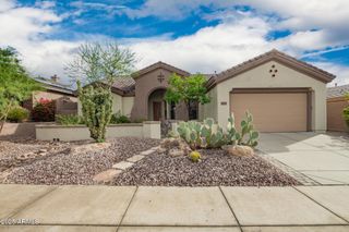 41819 N IRON HORSE Court, Anthem, AZ 85086