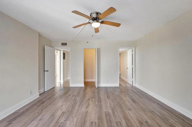 14460 Strathmore Lane 807, Delray Beach, FL 33446