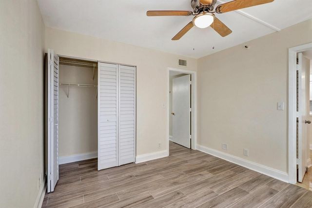 14460 Strathmore Lane 807, Delray Beach, FL 33446
