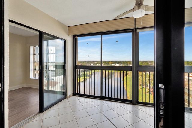 14460 Strathmore Lane 807, Delray Beach, FL 33446
