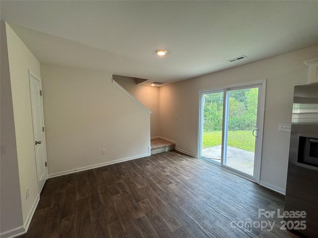 318 Kingsford Drive, Stanley, NC 28164