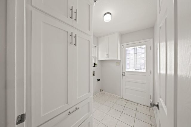 2706 Bernadette Lane, Houston, TX 77043