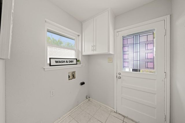 2706 Bernadette Lane, Houston, TX 77043