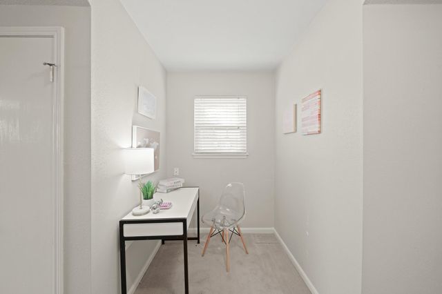 2706 Bernadette Lane, Houston, TX 77043