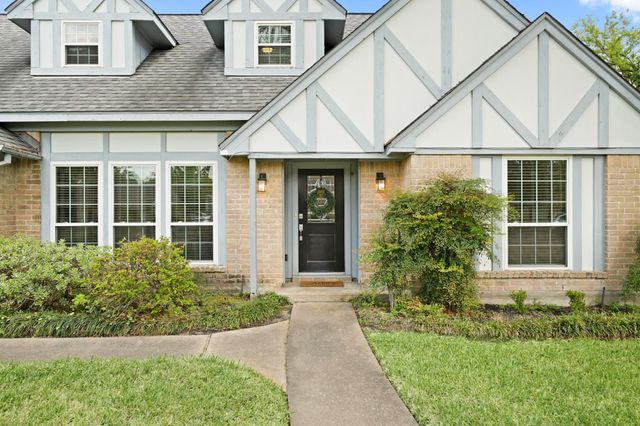 2706 Bernadette Lane, Houston, TX 77043