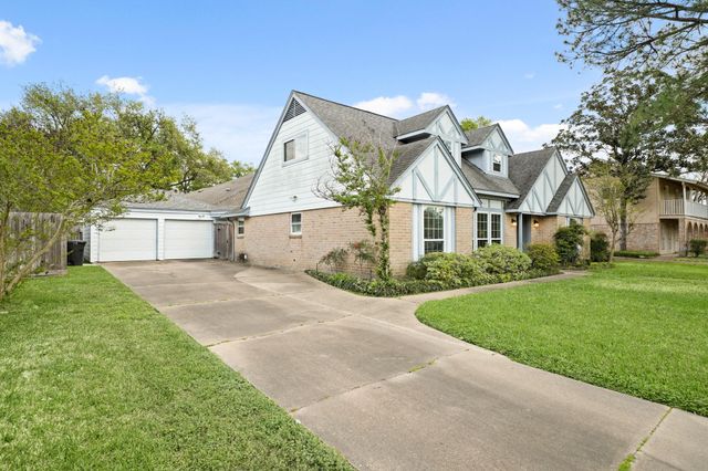 2706 Bernadette Lane, Houston, TX 77043