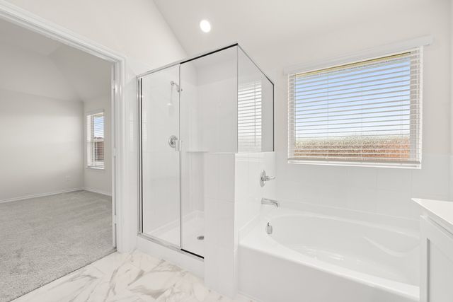 1176 Oak Spring Drive, Burleson, TX 76028