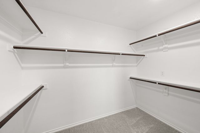 1176 Oak Spring Drive, Burleson, TX 76028