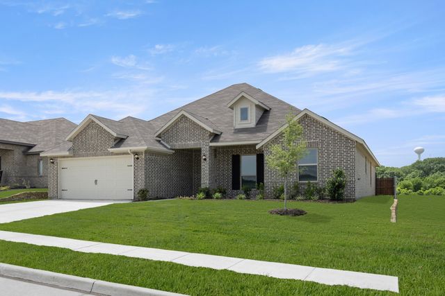 1176 Oak Spring Drive, Burleson, TX 76028