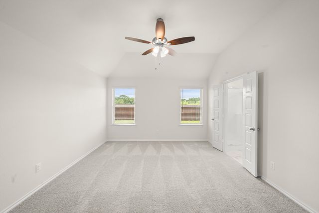 1176 Oak Spring Drive, Burleson, TX 76028