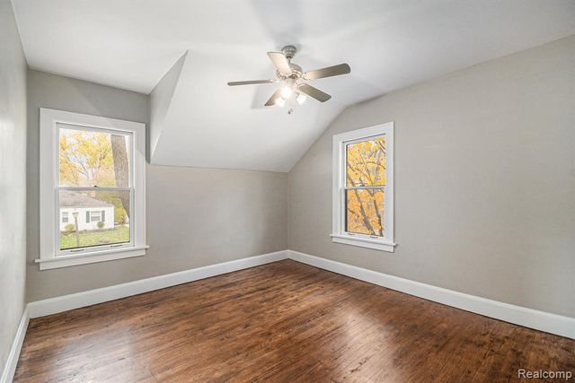 610 N Dexter Drive, Lansing, MI 48910