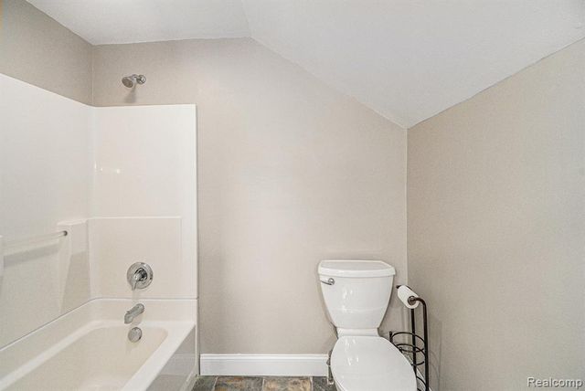 610 N Dexter Drive, Lansing, MI 48910