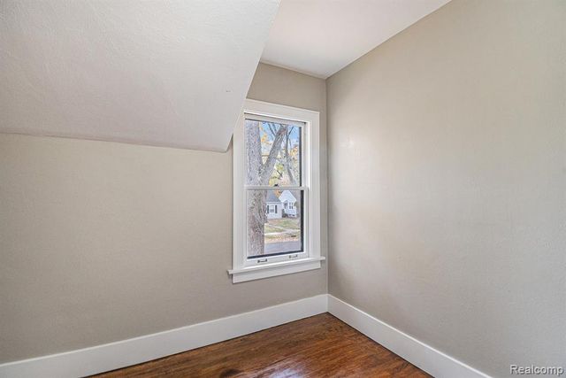 610 N Dexter Drive, Lansing, MI 48910