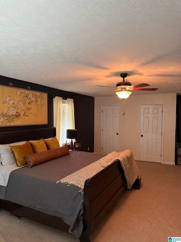 1500 ROCKVIEW CIRCLE, Weaver, AL 36277