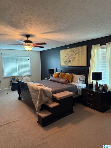 1500 ROCKVIEW CIRCLE, Weaver, AL 36277