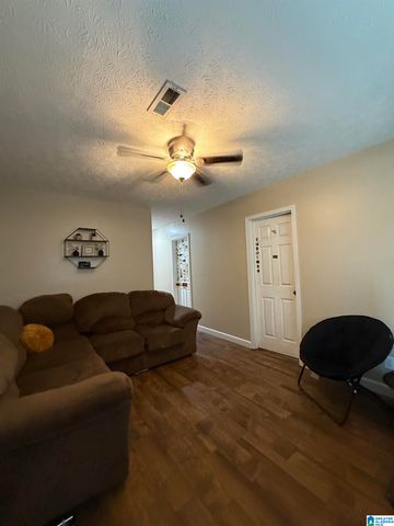 1500 ROCKVIEW CIRCLE, Weaver, AL 36277