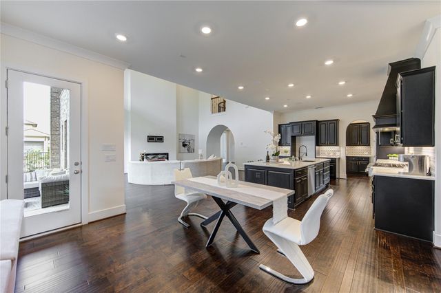 21339 Crescent Winged Drive, Cypress, TX 77433