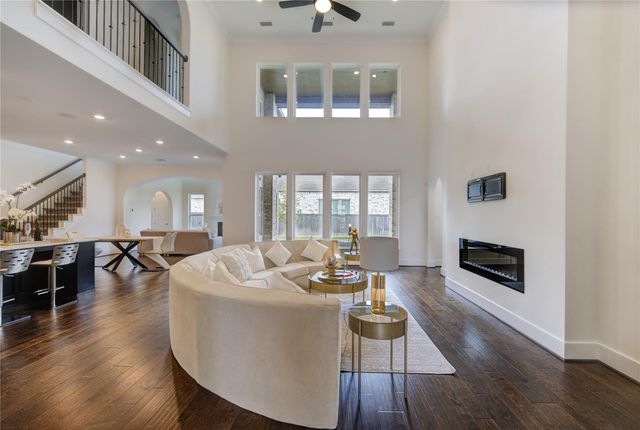 21339 Crescent Winged Drive, Cypress, TX 77433