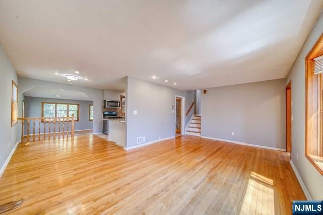 23 Smith Court, Closter, NJ 07624