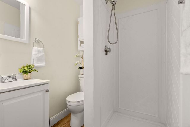 21 Lamoine St, Dedham, MA 02026