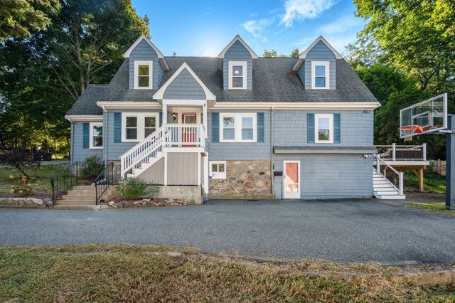 21 Lamoine St, Dedham, MA 02026