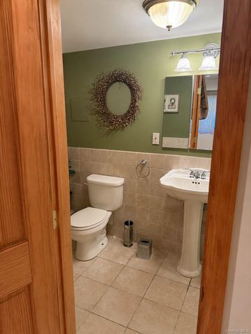 10 Jay Court, Carmel, NY 10512