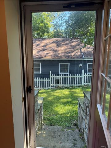 10 Jay Court, Carmel, NY 10512