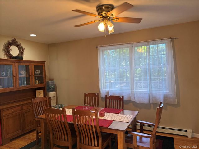 10 Jay Court, Carmel, NY 10512