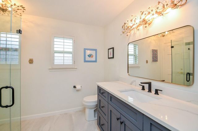 626 Longview Drive, Sugar Land, TX 77478
