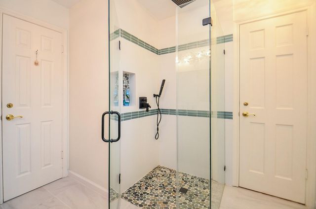 626 Longview Drive, Sugar Land, TX 77478