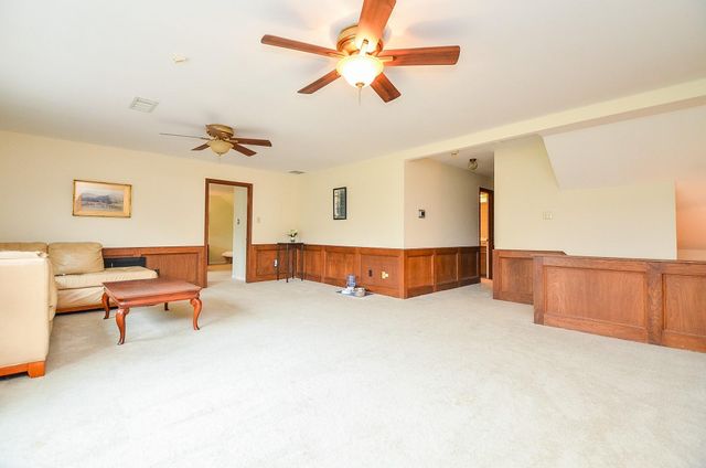 626 Longview Drive, Sugar Land, TX 77478