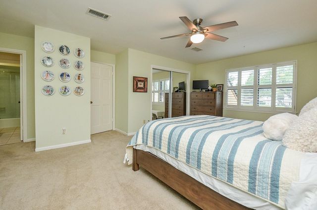 626 Longview Drive, Sugar Land, TX 77478