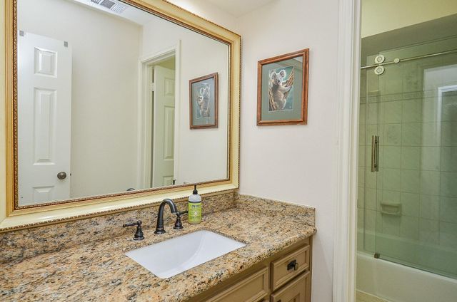626 Longview Drive, Sugar Land, TX 77478