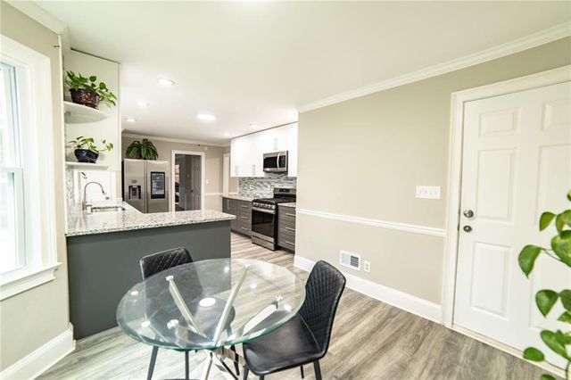 2157 Lake Ridge Terrace, Lawrenceville, GA 30043