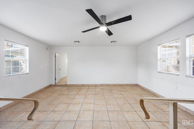 3028 Spruce Street, Bakersfield, CA 93301