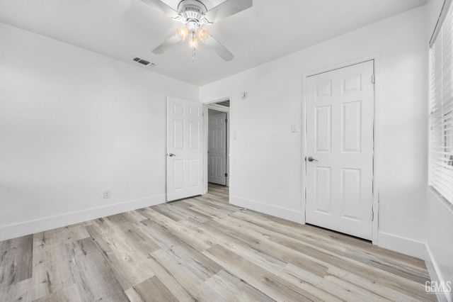 3028 Spruce Street, Bakersfield, CA 93301