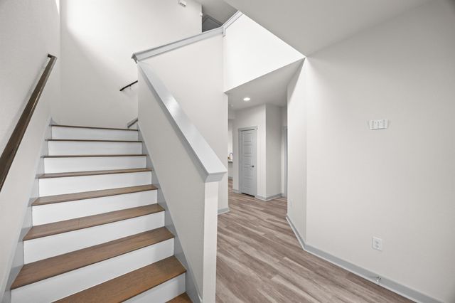 8324 Mimi LN, Austin, TX 78724